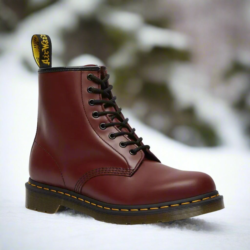 Martens™ – Elegant and Classic Lace-Up Boots