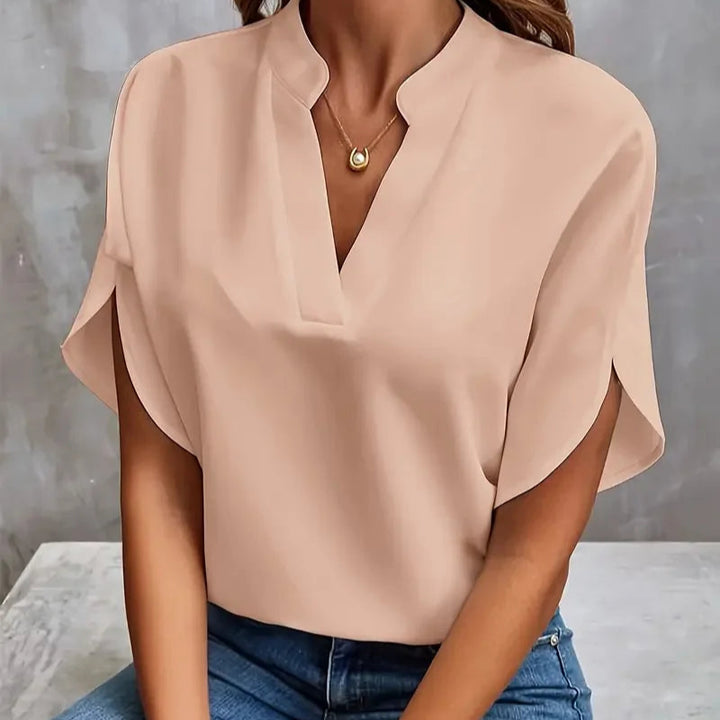 Liv – Soft V-Neck Blouse with a Refined Touch