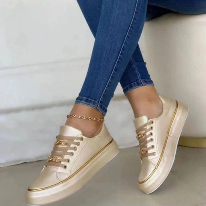 Noa – Stylish Orthopedic Shoes