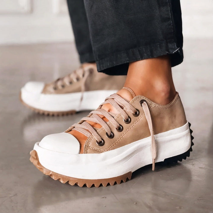Gianna – Low-Top Thick-Heeled Shoes