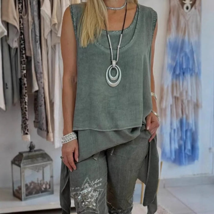 Elara™ - Women's Two-Piece Set: Sleeveless Top & Printed Pants